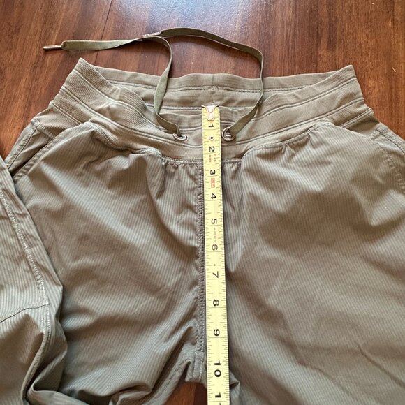 ZYIA Active Everywhere Women’s Jogger Pants Size 4 Olive Green Drawstring - Picture 15 of 16